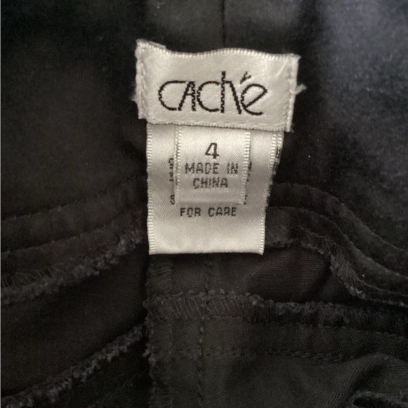 CACHE Bermuda shorts long shorts EUC - Picture 5 of 5